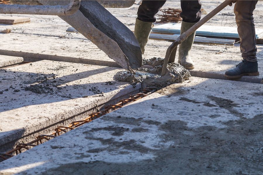 Produse care ajuta la intarirea si protejarea betonului: solutii moderne pentru durabilitate crescuta